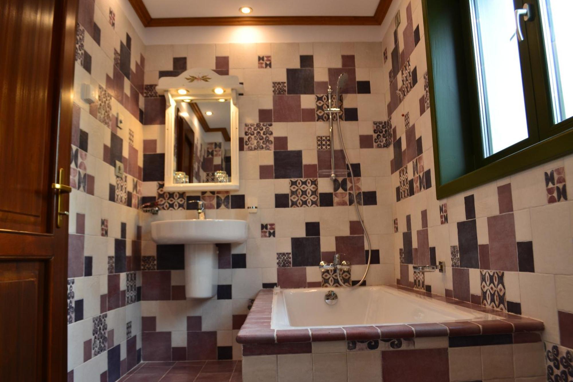 Casa Comana Boutique Hotel Bucharest Luaran gambar