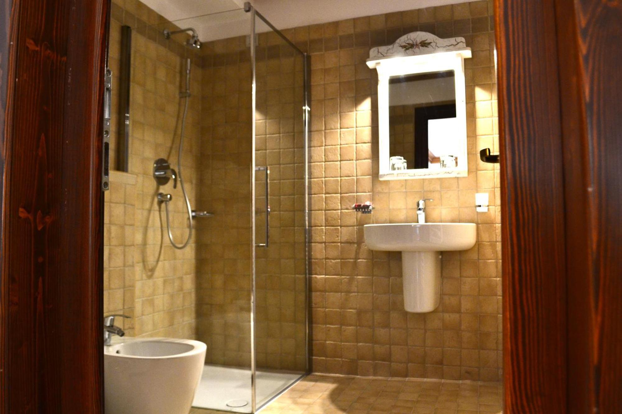 Casa Comana Boutique Hotel Bucharest Luaran gambar