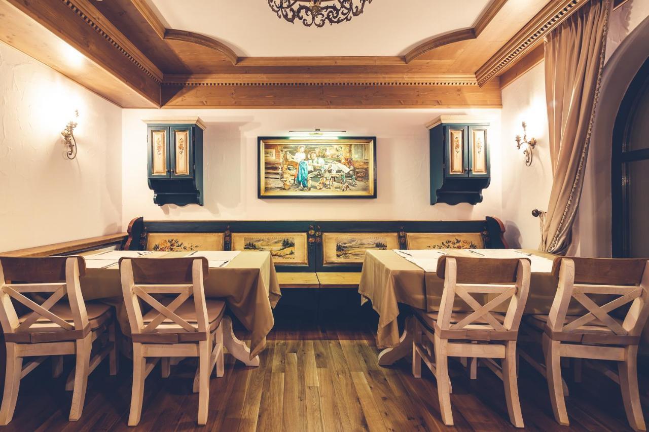 Casa Comana Boutique Hotel Bucharest Luaran gambar